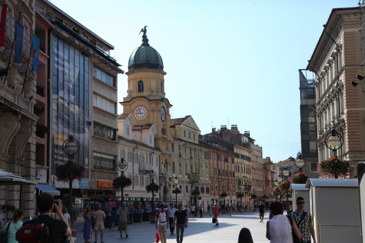Rijeka With Love Apartment Bagian luar foto